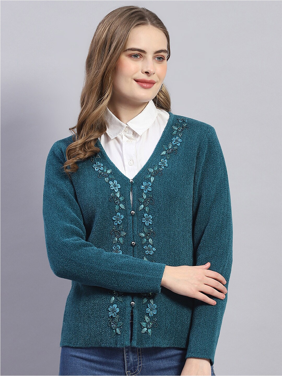 

Monte Carlo Embroidered V-Neck Pure Woollen Cardigan, Teal