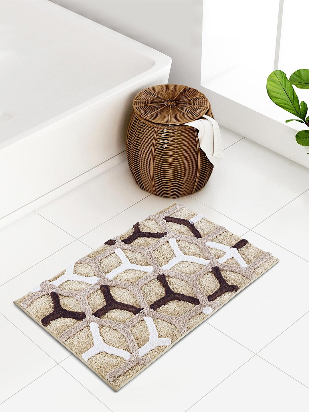 

OBSESSIONS Beige & White Printed 2000 GSM Anti Skid Bath Rug