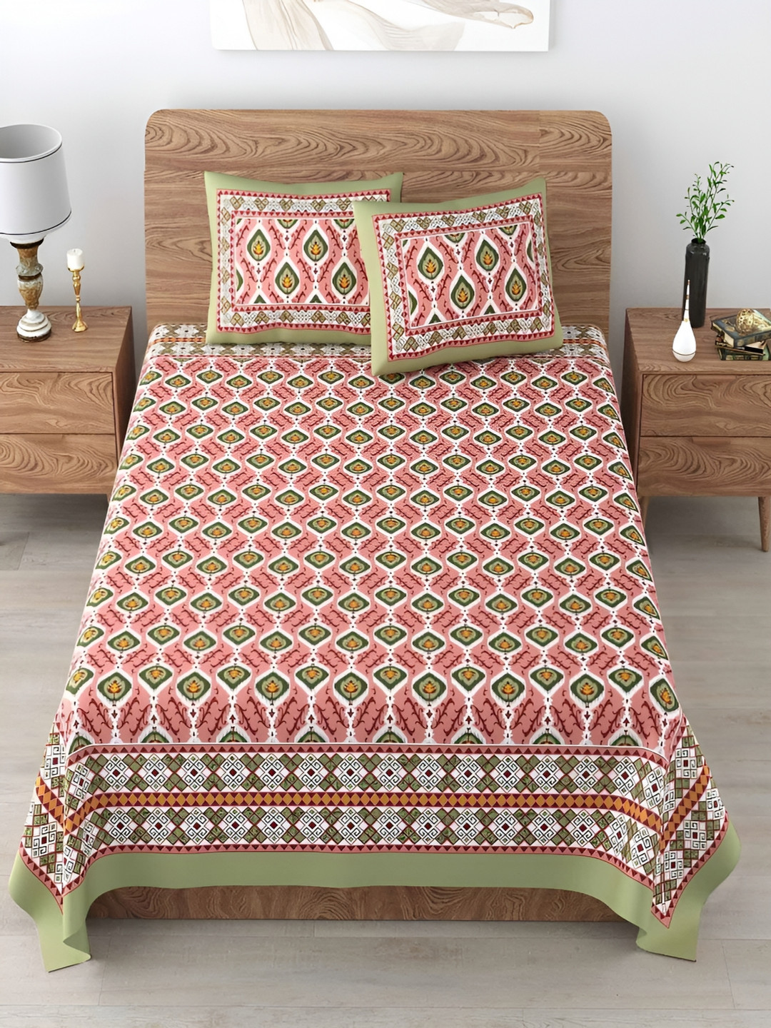 

Frizka White 210 TC King Bedsheet with 2 Pillow Covers