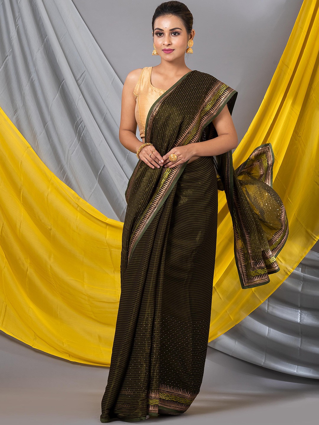 

MAHALASA Embellished Embroidered Organza Designer Saree, Green