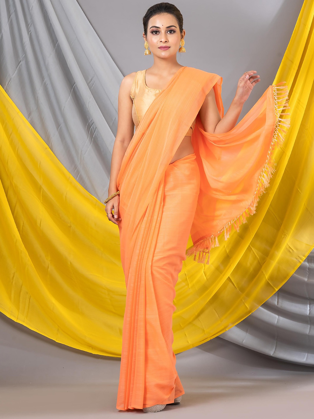 

MAHALASA Solid No Border Saree, Peach