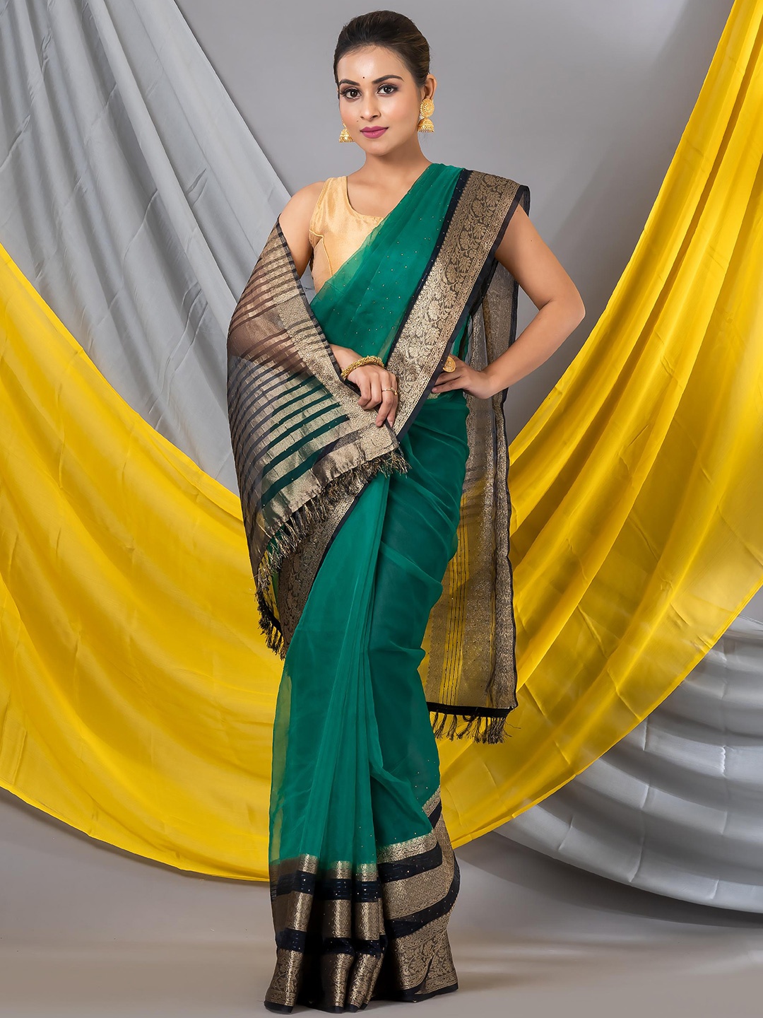 

MAHALASA Embellished Embroidered Organza Saree, Sea green