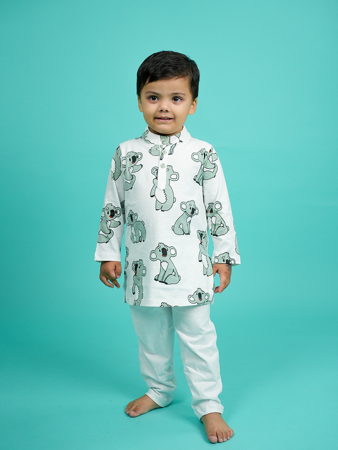 

BE AWARA Kids Abstractc Printed Regular Pure Cotton Kurta & Pyjamas, White