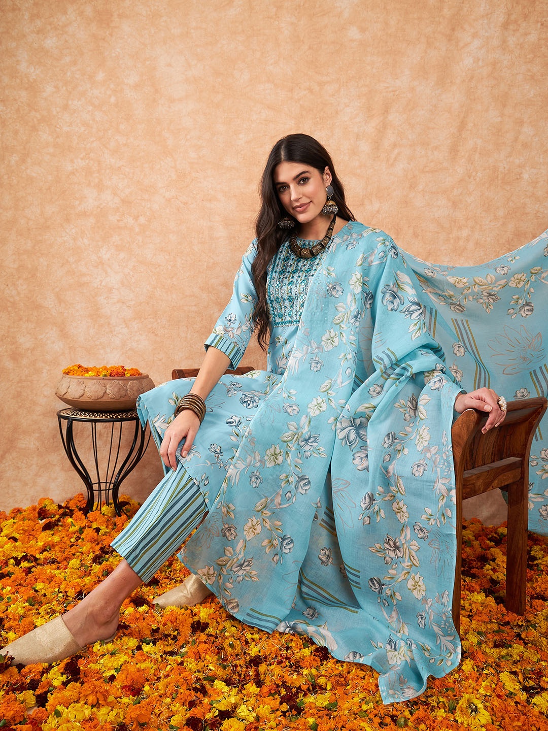 

Indo Era Floral Embroidered Regular Sequinned Cotton Kurta with Trousers & Dupatta, Blue