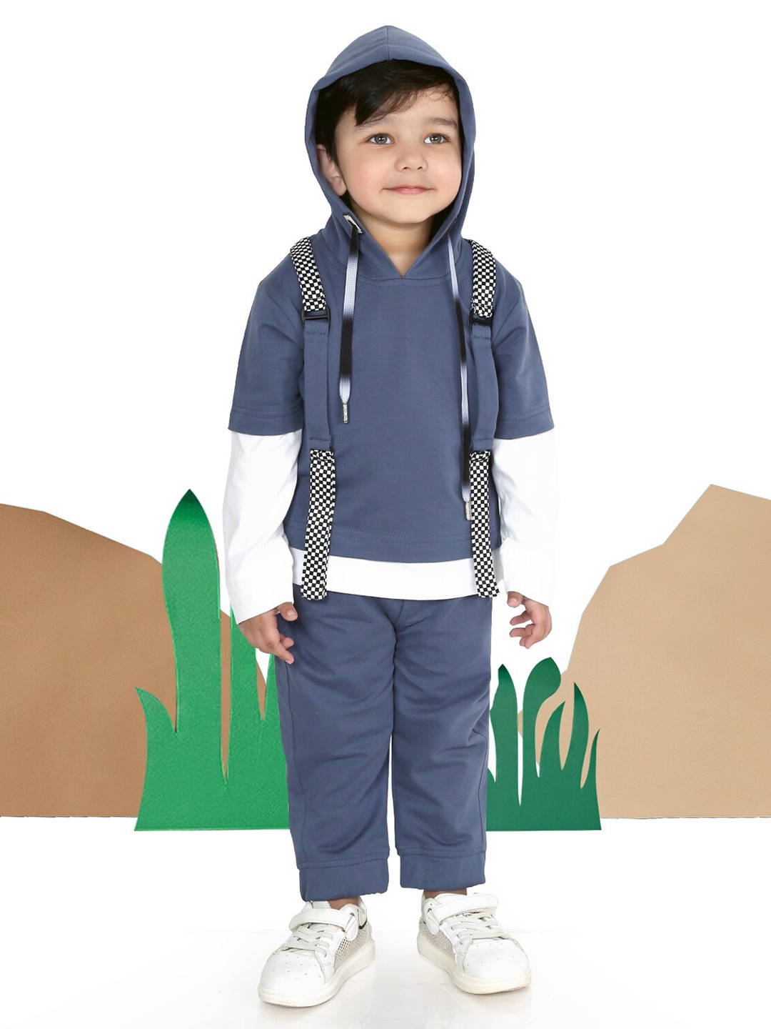 

BAESD Boys Blue T-shirt with Trousers