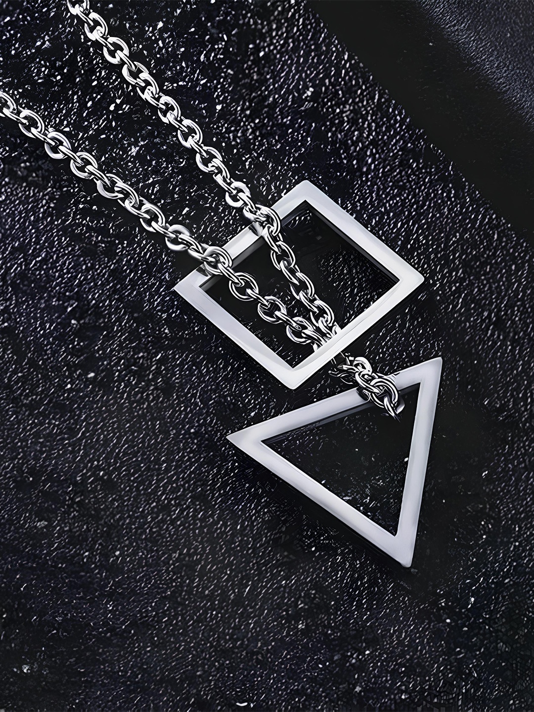 

KARISHMA KREATIONS Unisex Silver-Plated Triangle Pendant With Chain