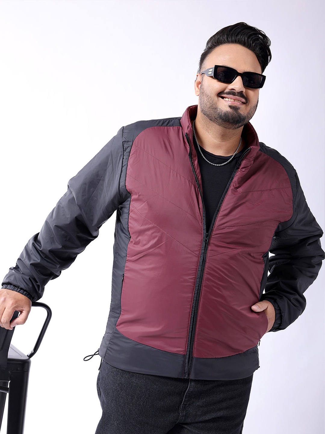 

Hardsoda by The Indian Garage Co Plus Size Colourblocked Stand Collar Lightweight Puffer Jacket, Burgundy