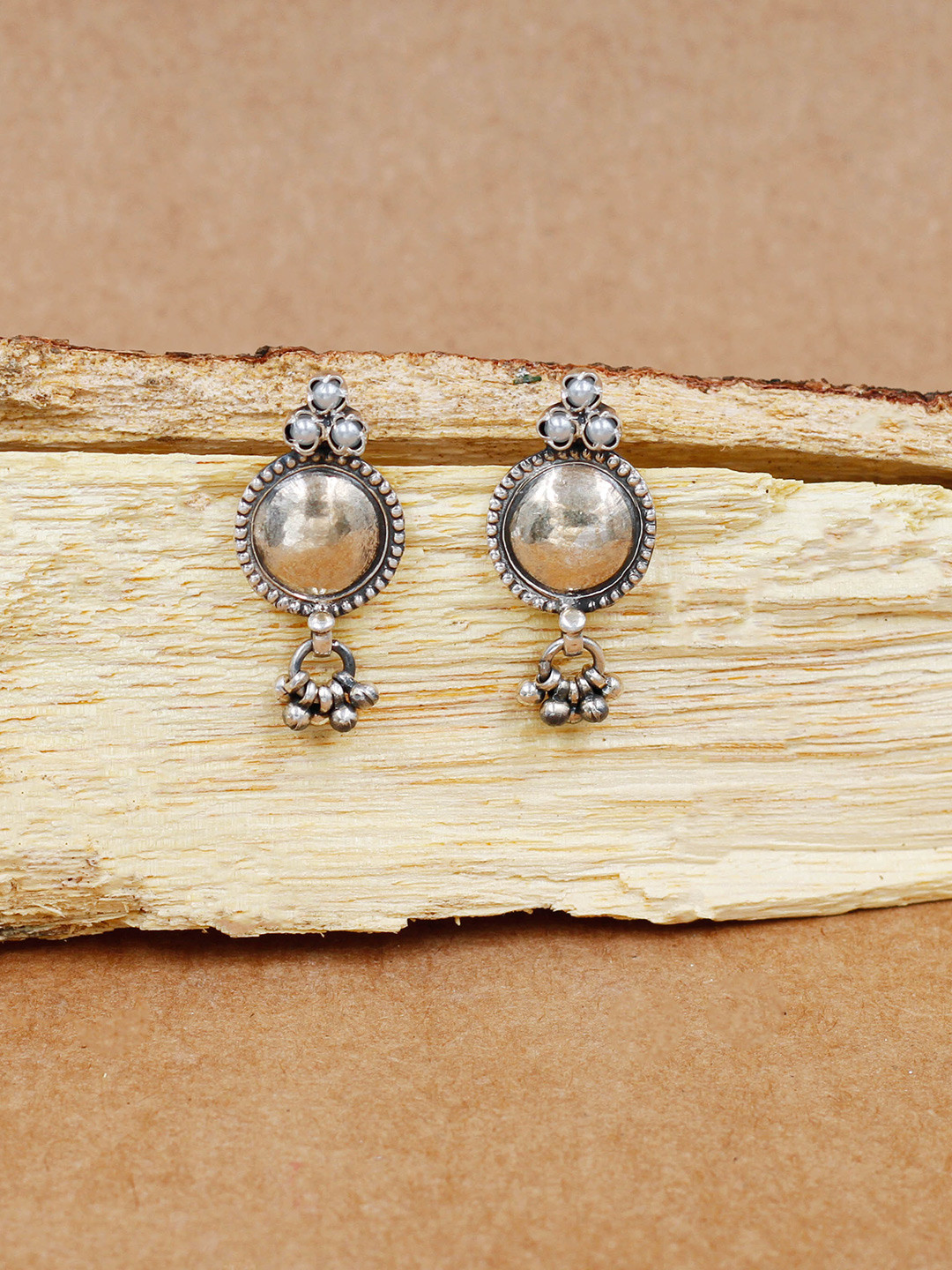 

SANGEETA BOOCHRA Sterling Silver Oxidized Geometric Studs Earrings