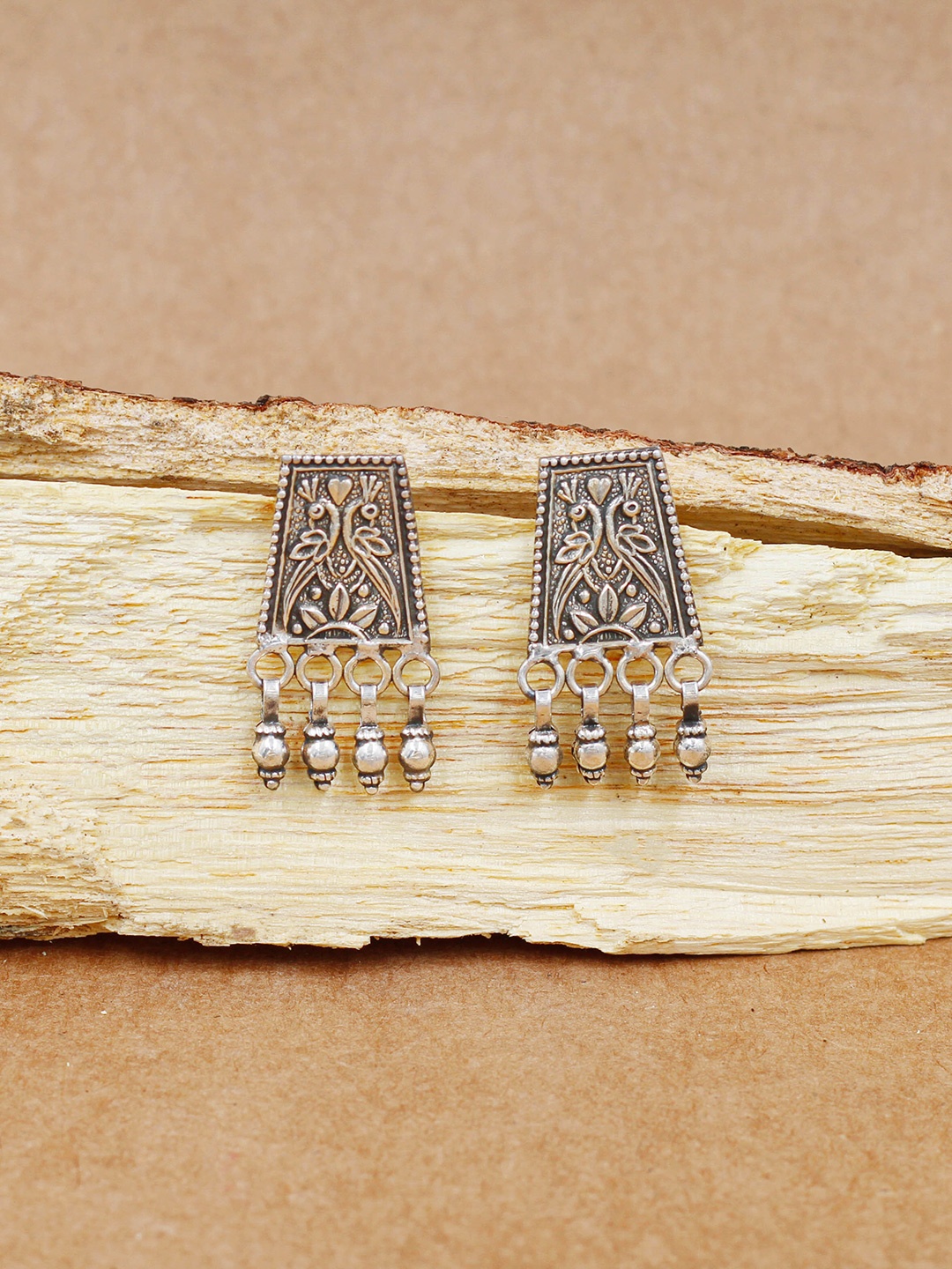 

SANGEETA BOOCHRA Sterling Silver Oxidized Geometric Studs Earrings