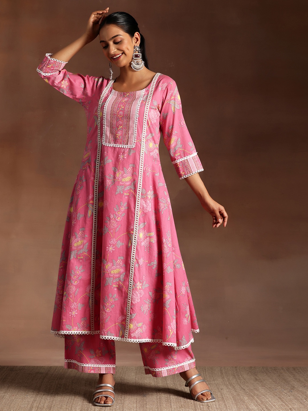 

Libas Floral Printed Regular Pure Cotton Kurta with Palazzos, Pink