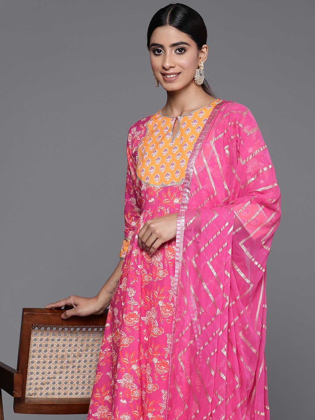 

Libas Floral Printed Pleated Gotta Patti Pure Cotton Kurta with Trousers & Dupatta, Pink