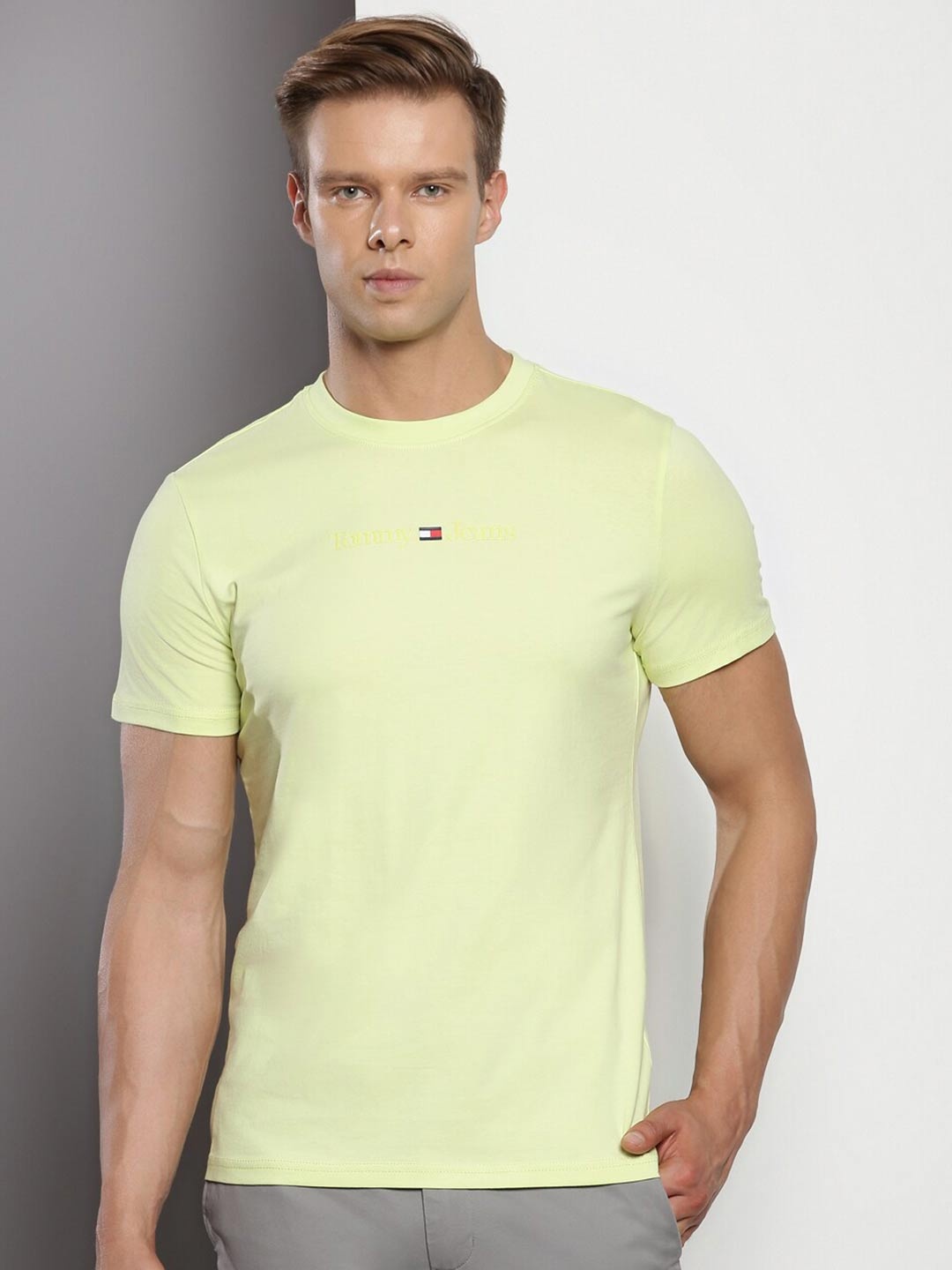 

Tommy Hilfiger Round Neck Slim Fit T-shirt, Green