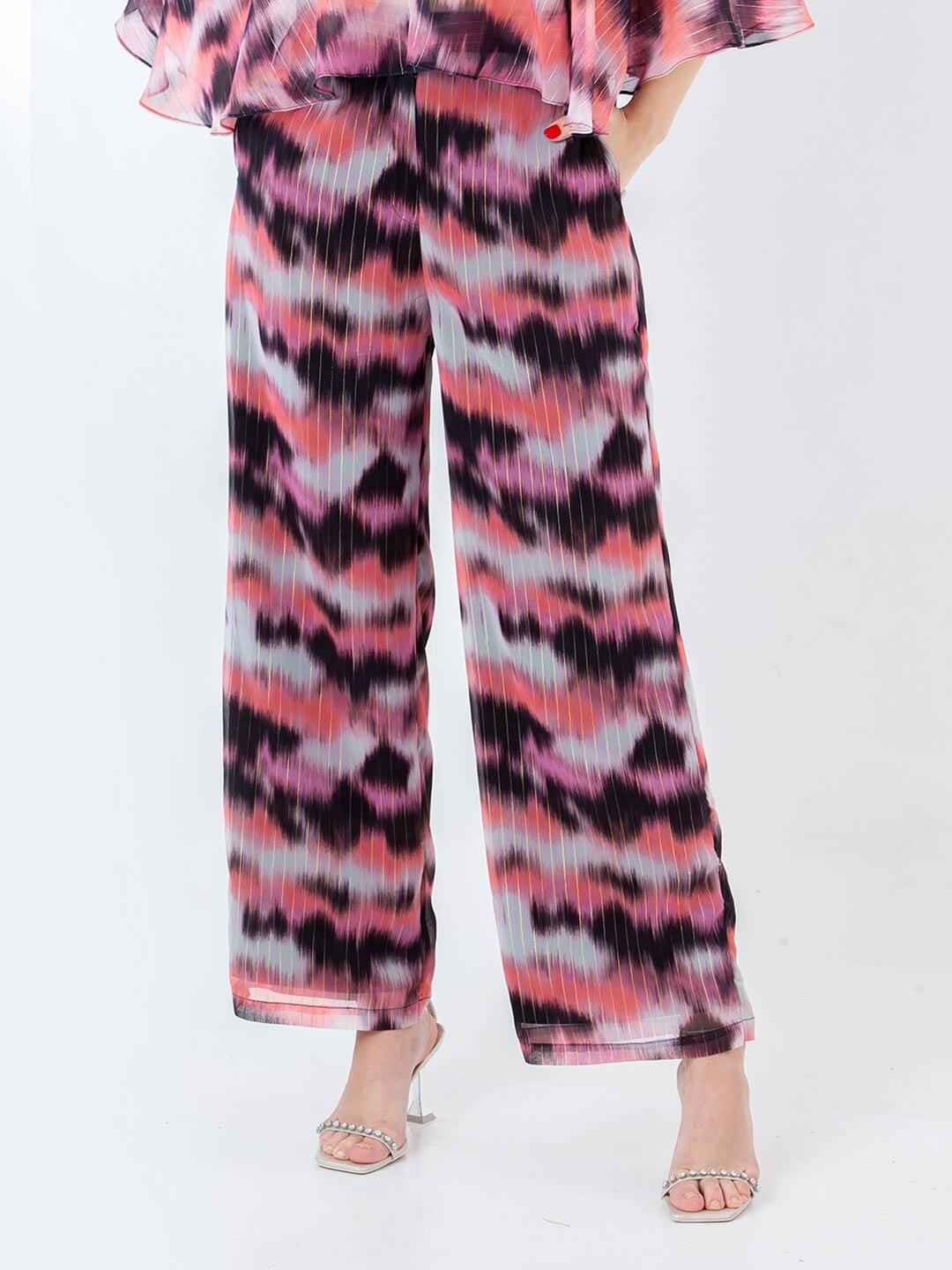 

Zink London Women High-Rise Abstract Printed Parallel Trouser, Pink