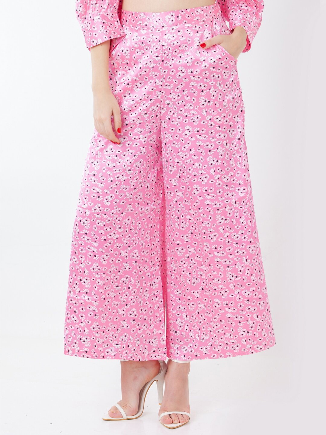 

Zink London Women High-Rise Floral Printed Parallel Trouser, Pink
