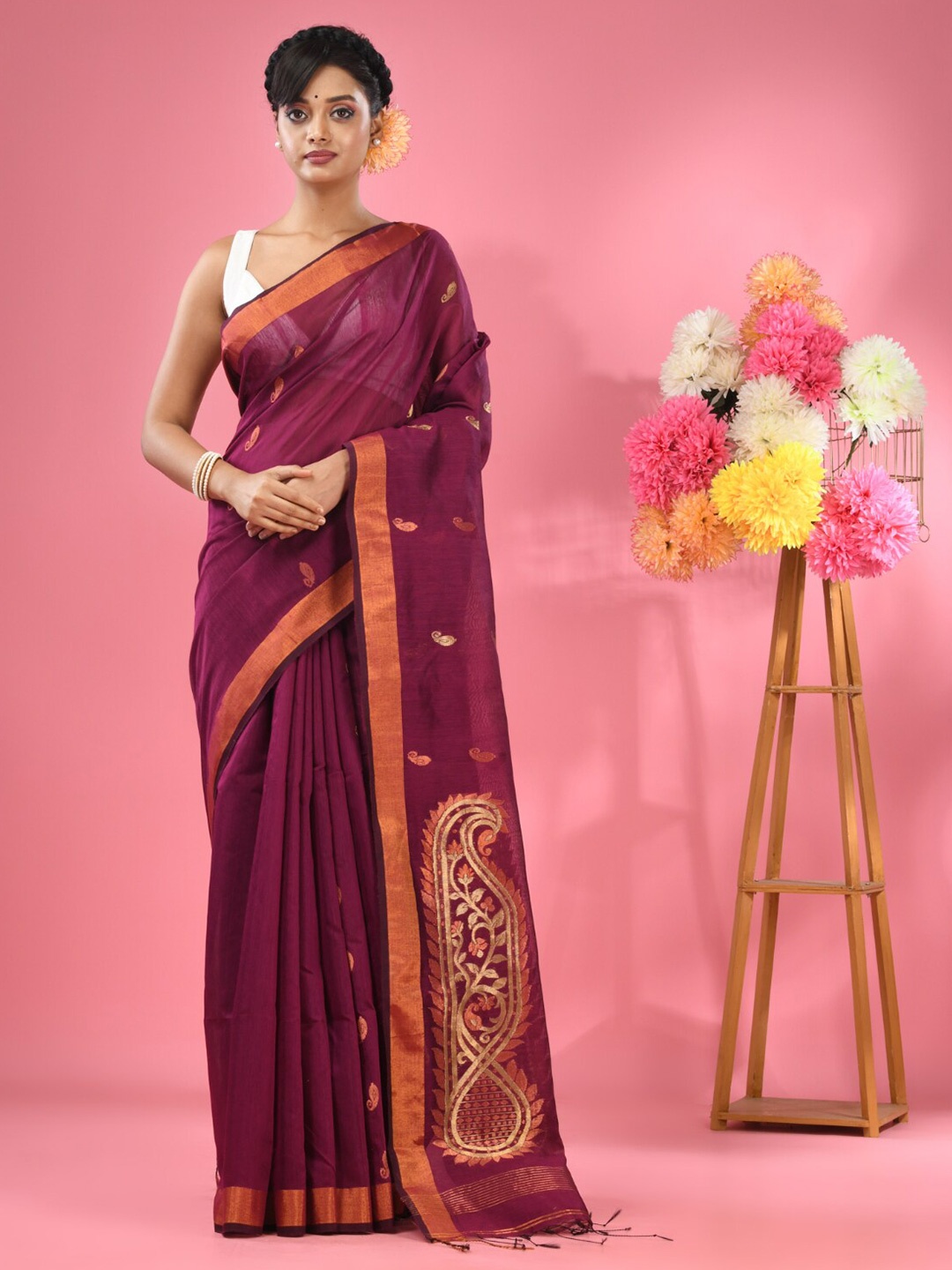

Charukriti Ethnic Woven Design Saree, Purple