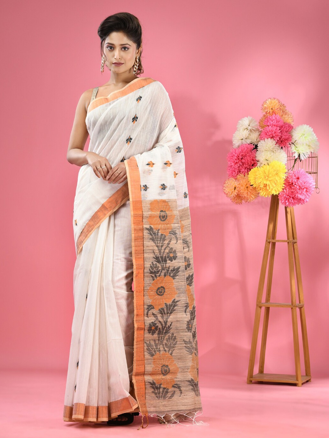 

Charukriti Ethnic Woven Design Pure Cotton Saree, White