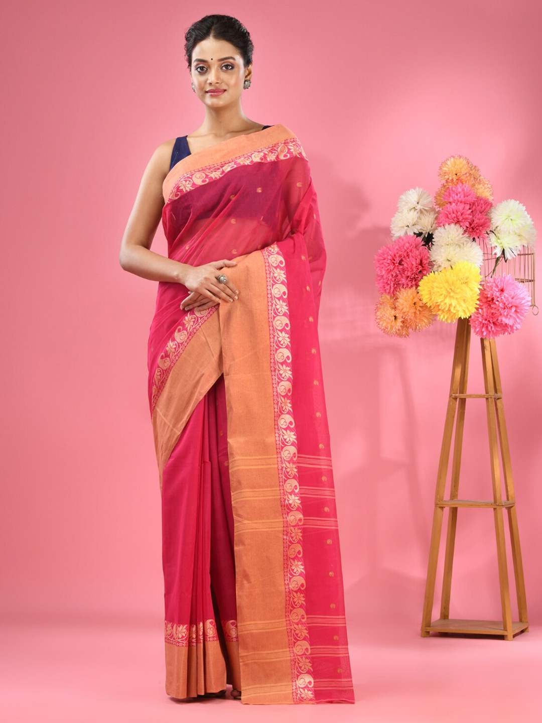 

Charukriti Ethnic Motif Woven Design Pure Cotton Taant Saree, Pink