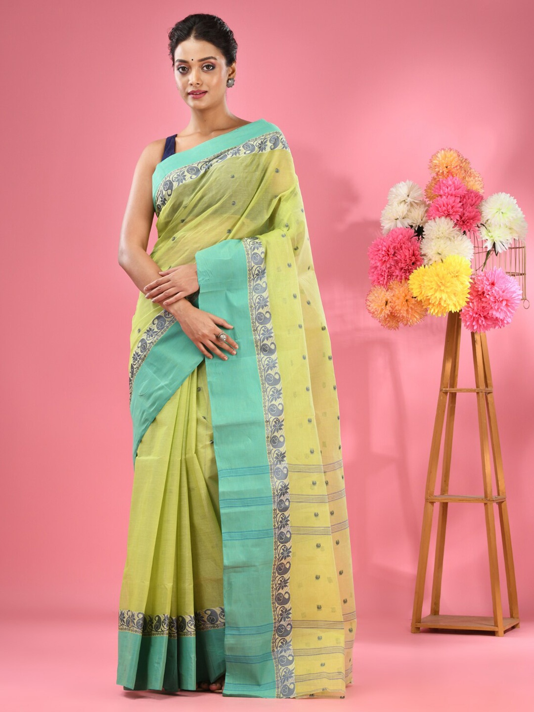 

Charukriti Ethnic Motif Woven Design Pure Cotton Taant Saree, Yellow