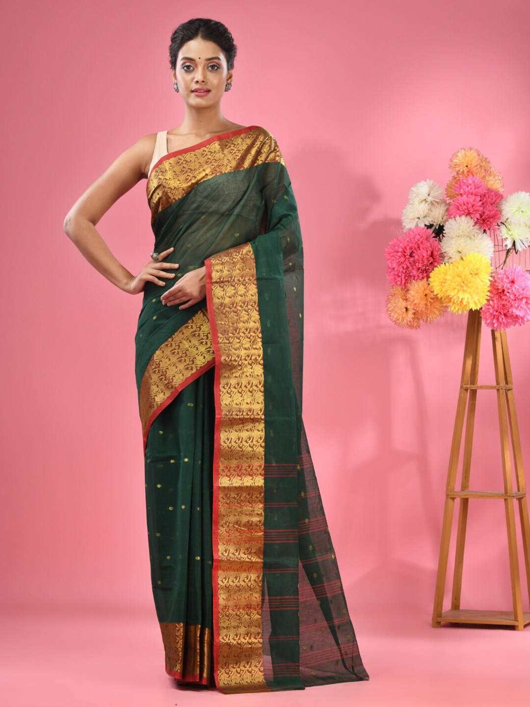 

Charukriti Ethnic Motifs Zari Woven Design Pure Cotton Taant Saree, Green