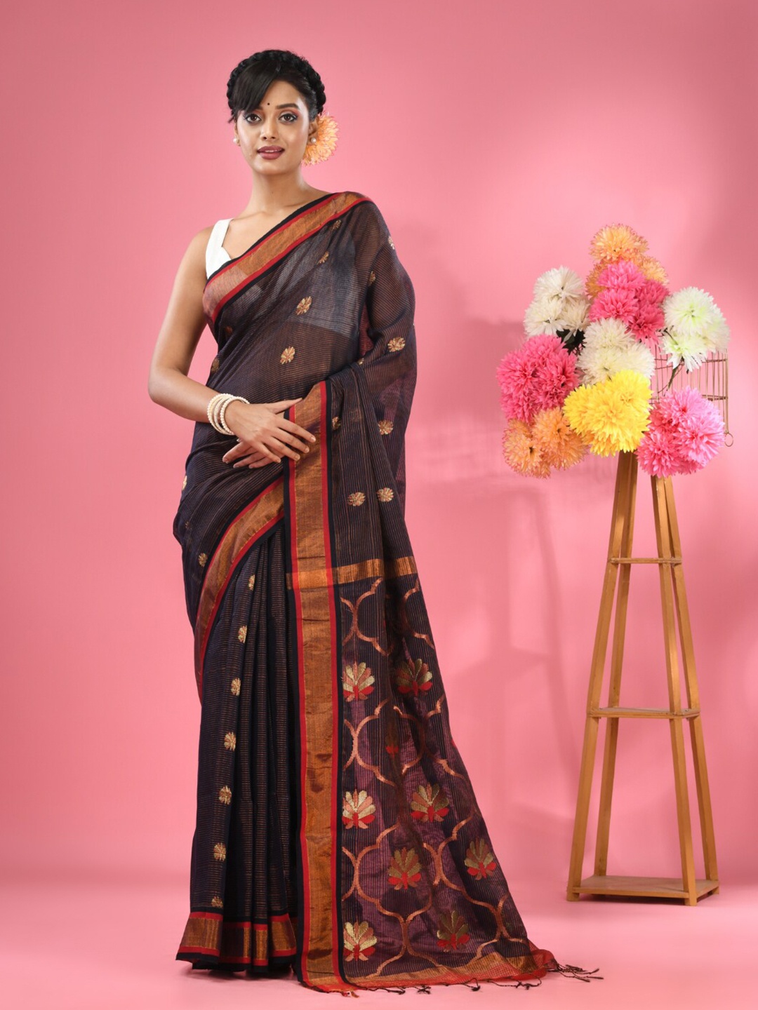 

Charukriti Ethnic Woven Design Saree, Navy blue