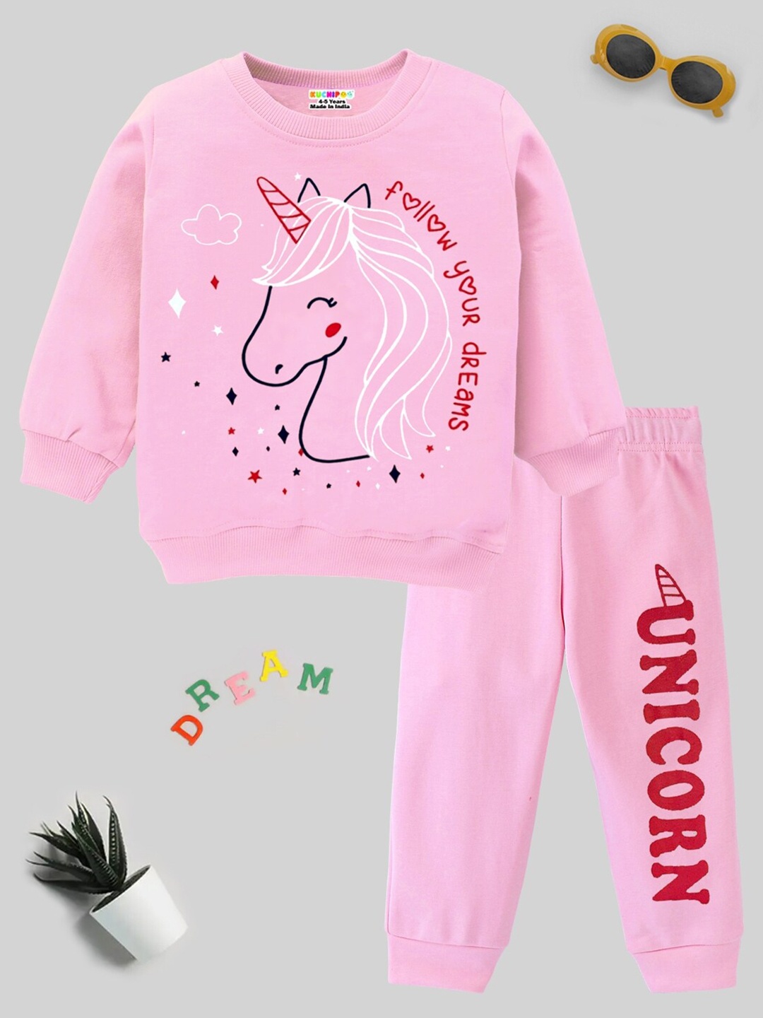 

KUCHIPOO Girls Graphic Printed Night Suit, Pink