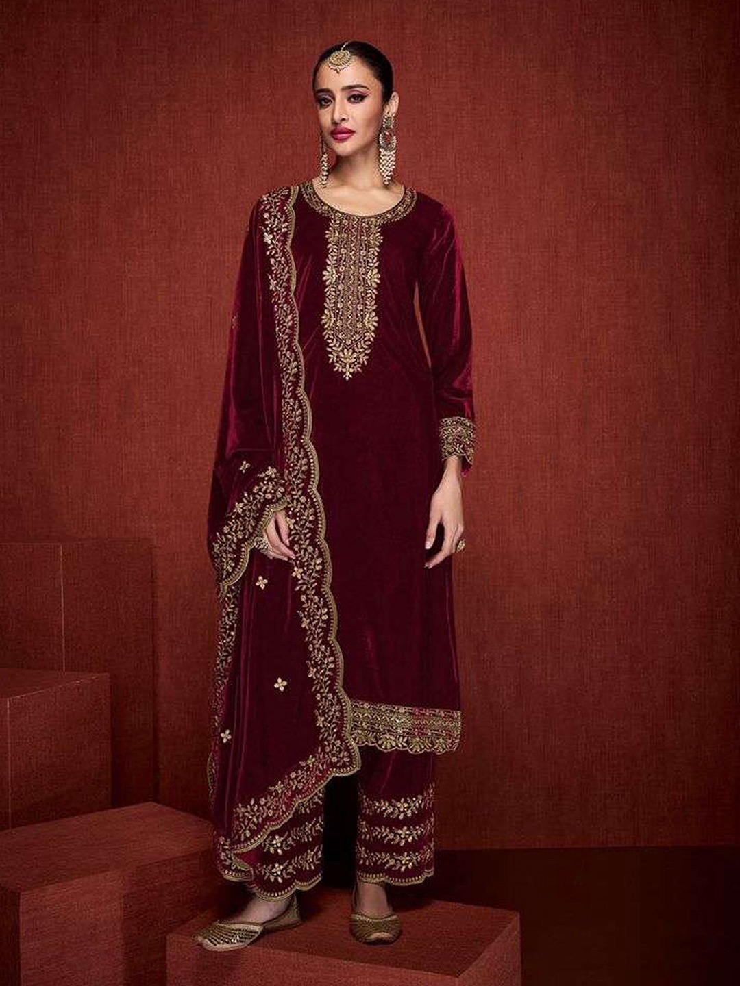 

KALINI Floral Embroidered Velvet Unstitched Dress Material, Maroon