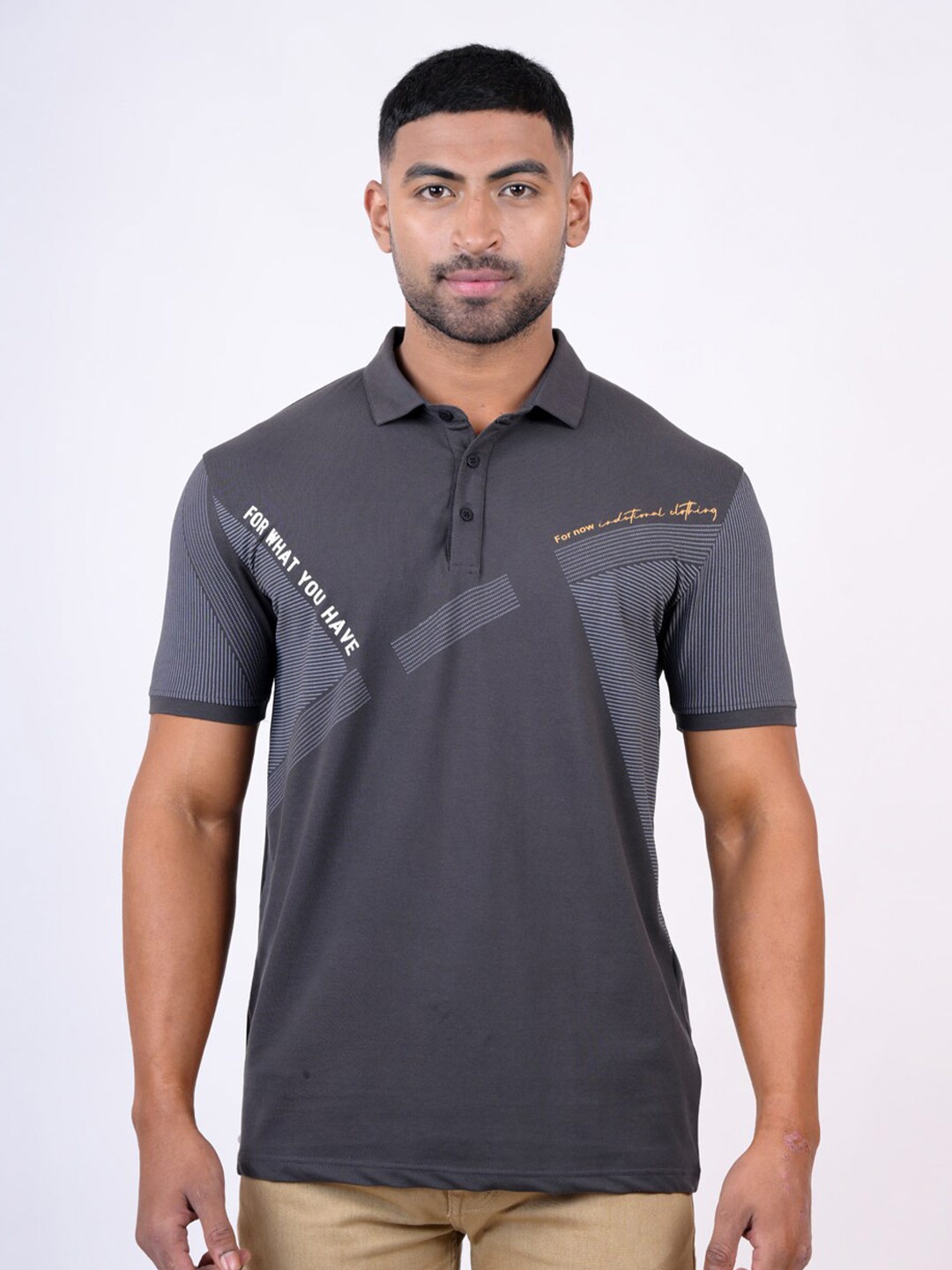 

Pontiac Typography Printed Regular Fit Cotton T-shirt, Grey