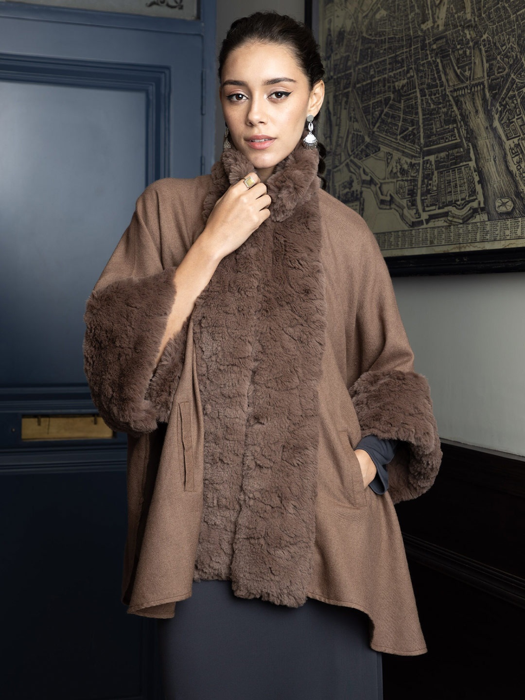 

Rhe-Ana Stand Collar Faux Fur Detail Tailored Jacket, Brown