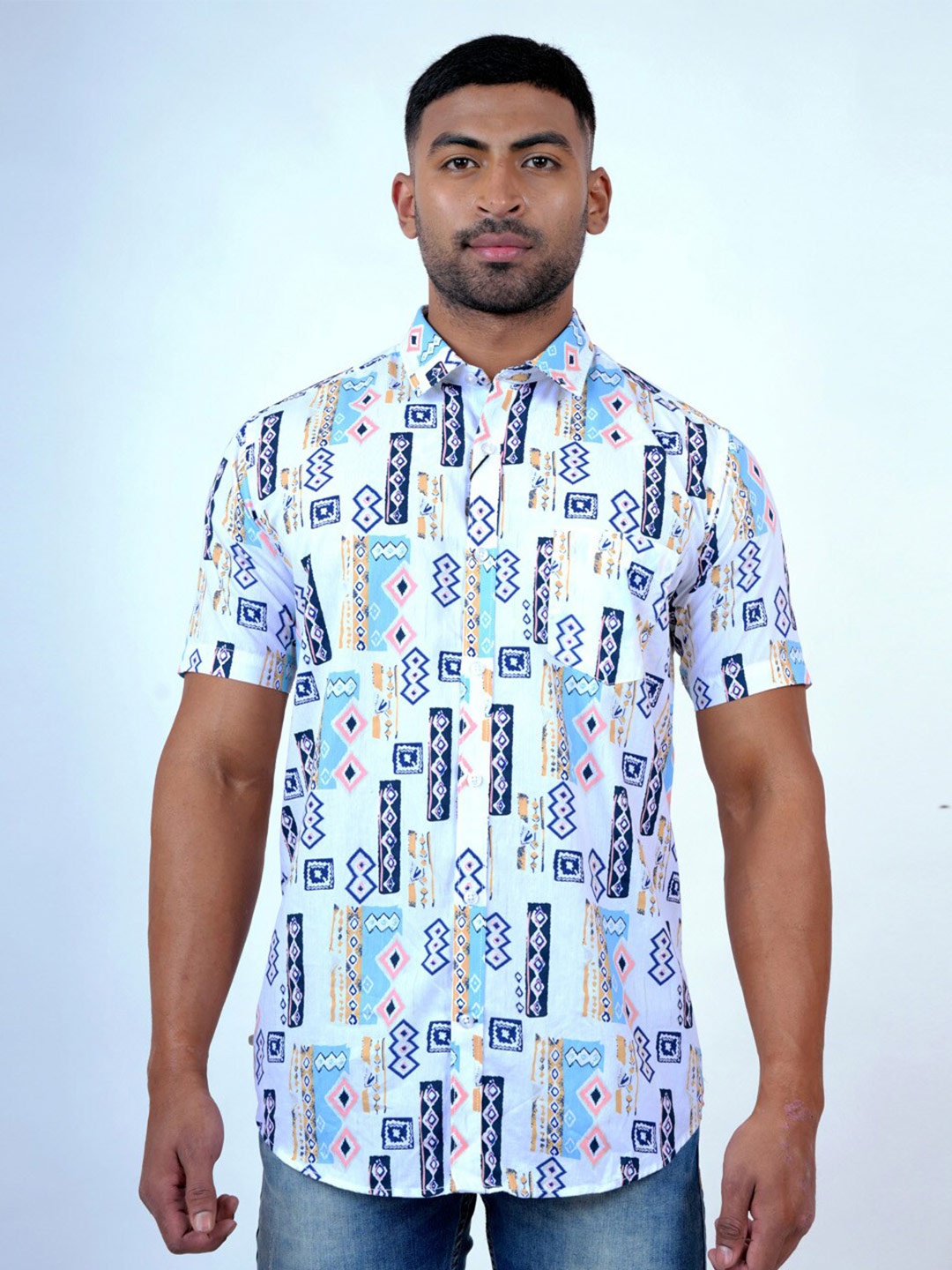 

Pontiac Geometric Printed Organic Cotton Casual Shirt, White