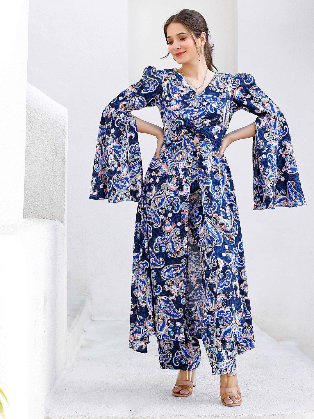 

Lirose Paisley Printed A-Line Kurta With Trouser, Blue