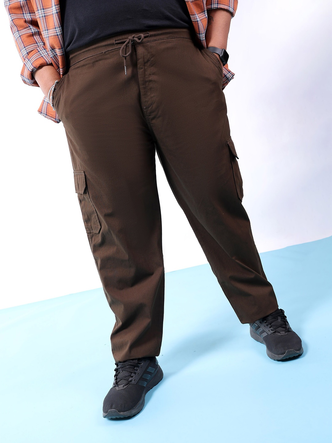 

HARDSODA Men Plus Size Mid-Rise Pure Cotton Cargos, Coffee brown