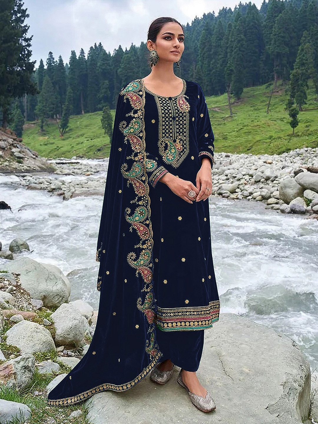 

KALINI Floral Embroidered Velvet Unstitched Dress Material, Blue