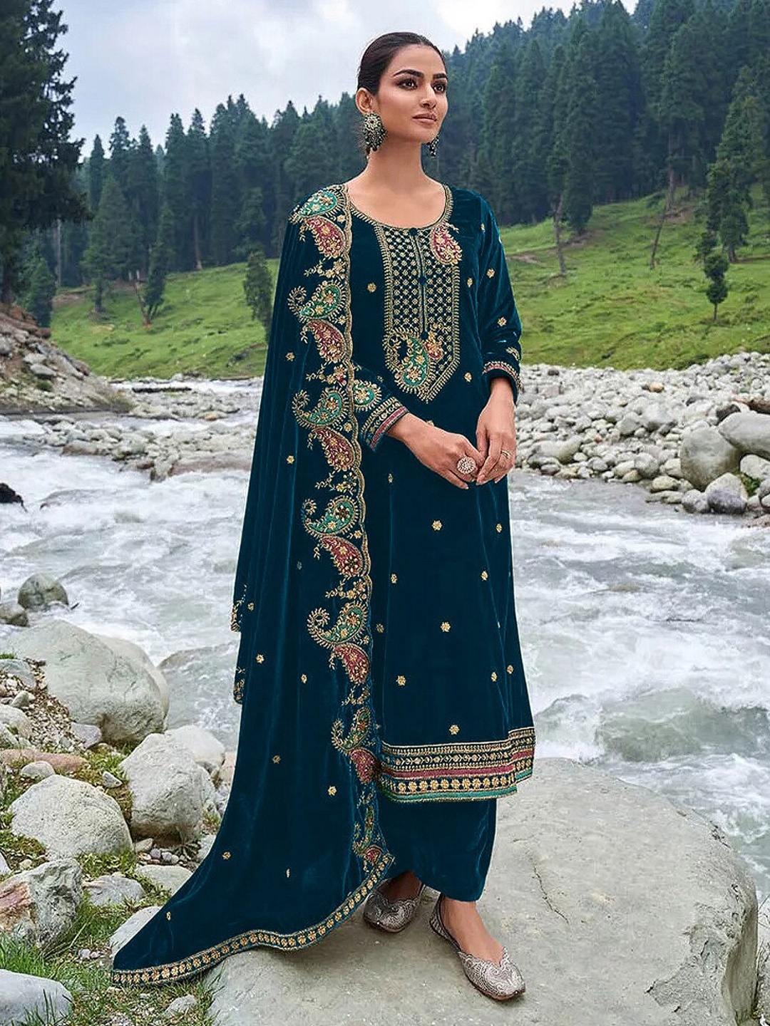 

KALINI Floral Embroidered Velvet Unstitched Dress Material, Teal