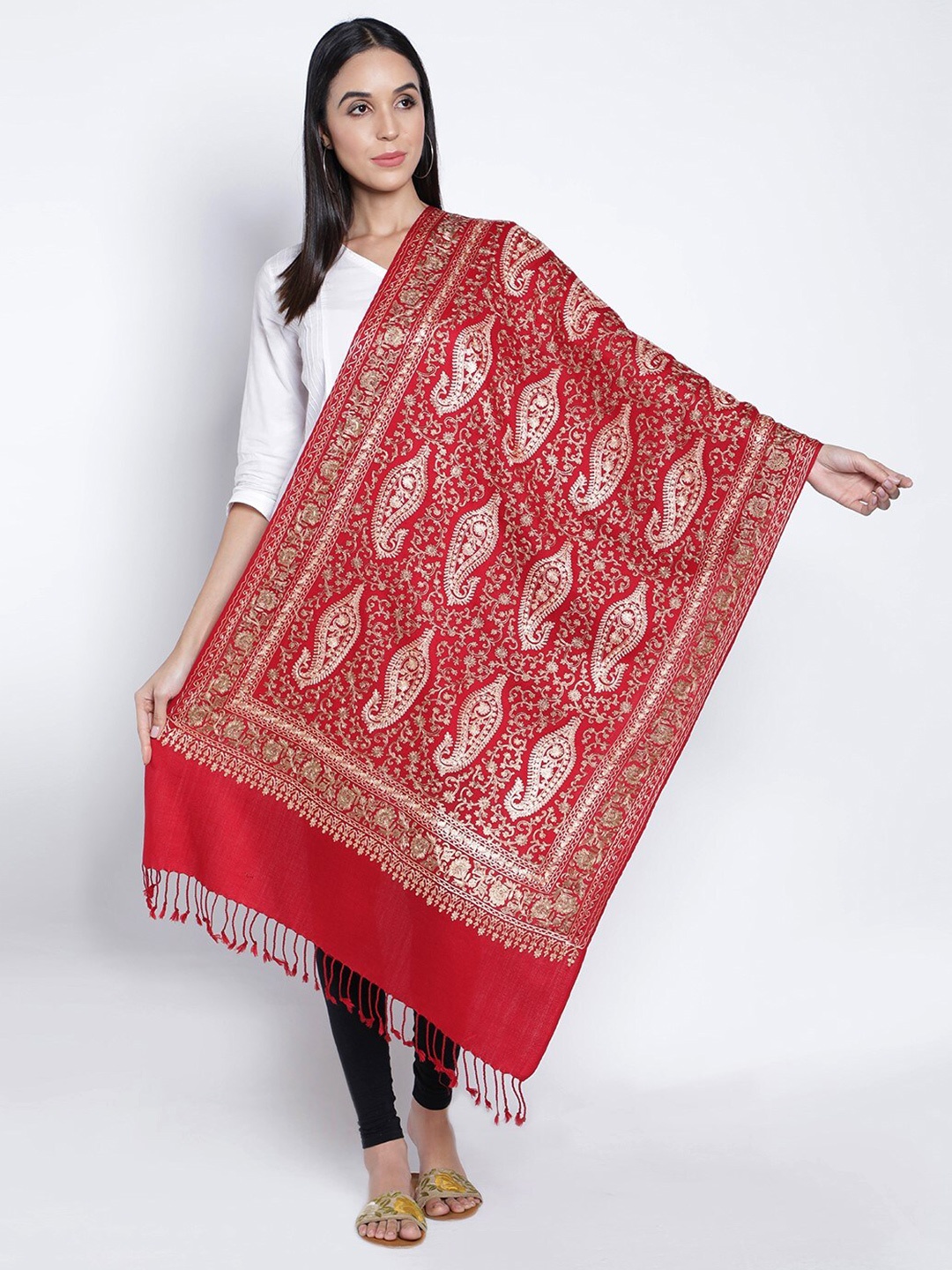 

Moda Chales Paisley Embroidered Woollen Shawl, Red