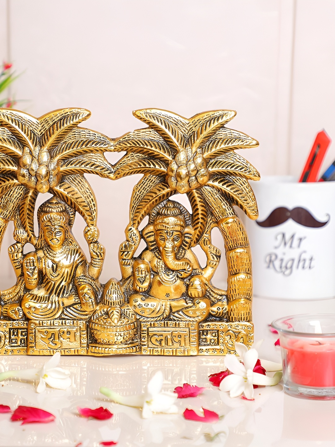 

Kridaykraft Gold Toned Metal Medium Religious Idol Showpiece