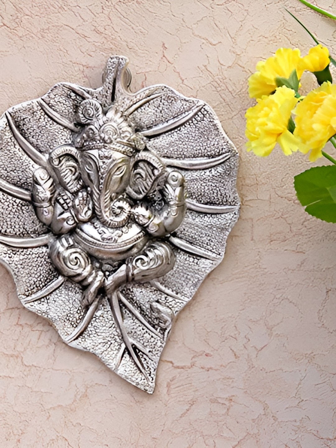 

Kridaykraft Silver-Toned Metal Small Idol Showpiece