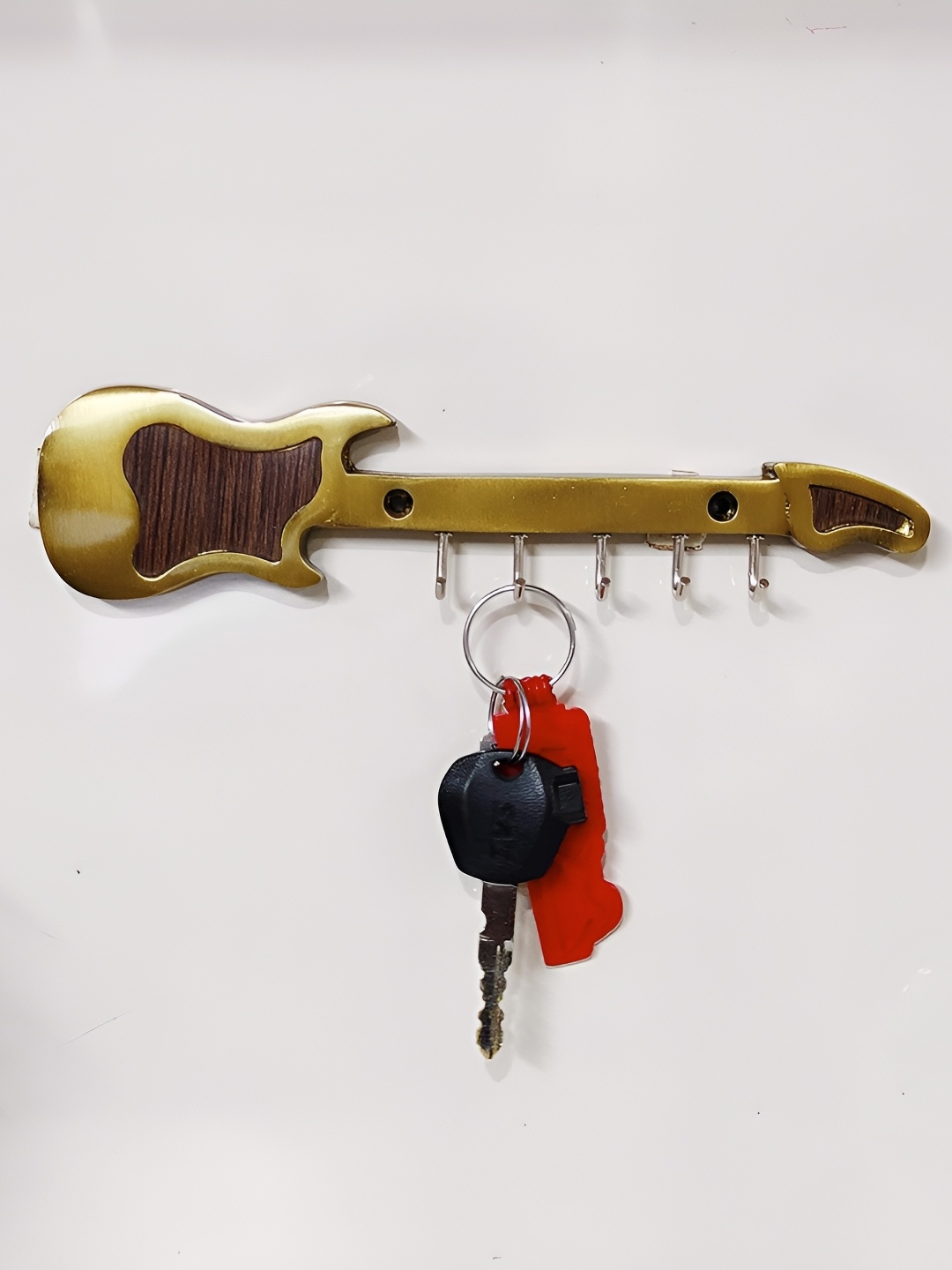 

Kridaykraft Gold Toned & Brown Guitar Shaped 5 Hooks Key Holder