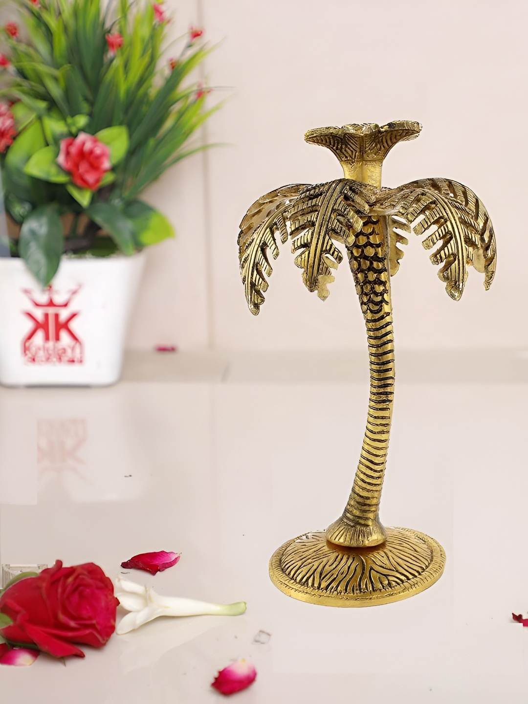 

Kridaykraft Gold Toned Curio Showpiece