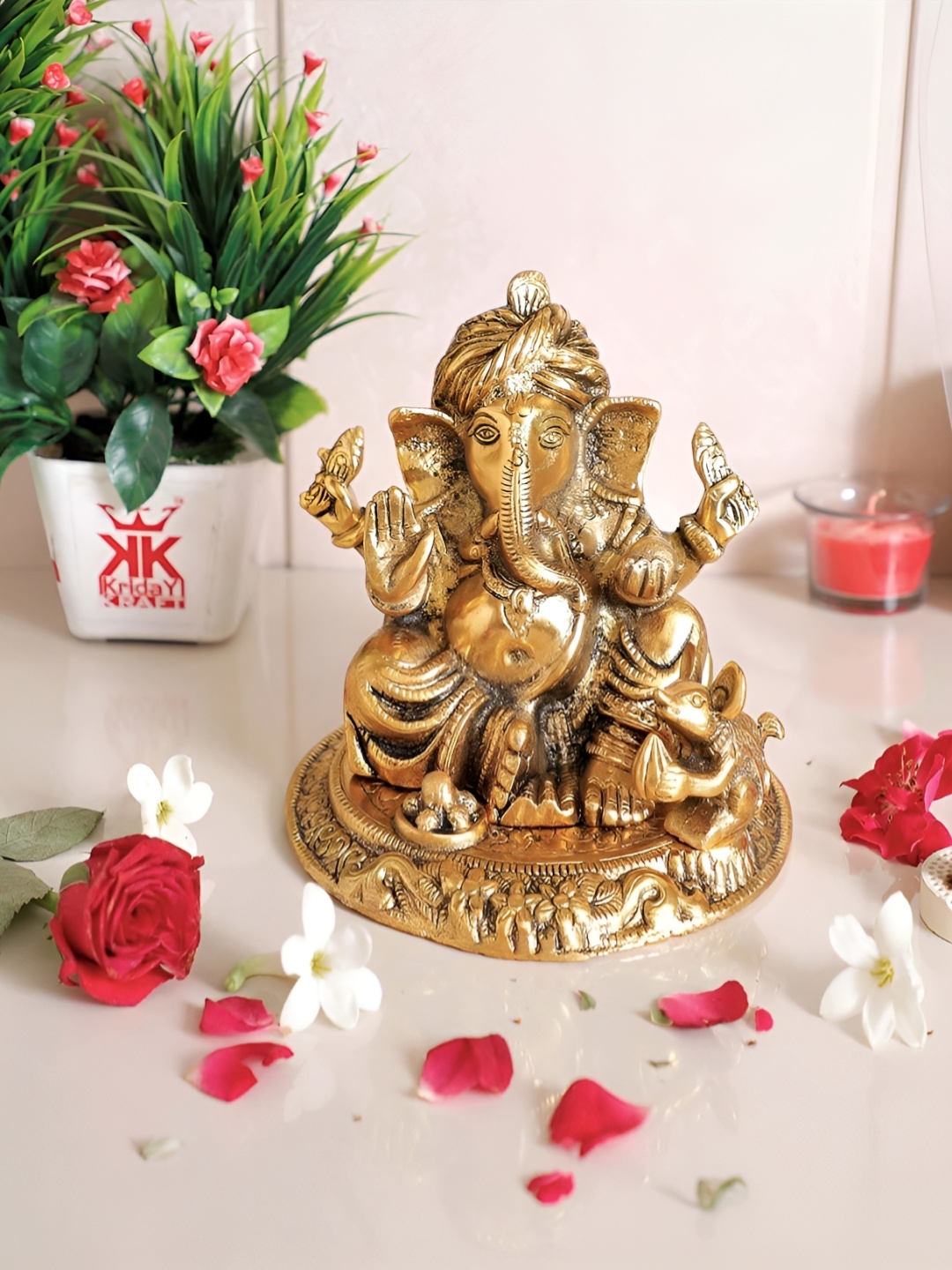 

Kridaykraft Gold Toned Metal Religious Idol Showpiece