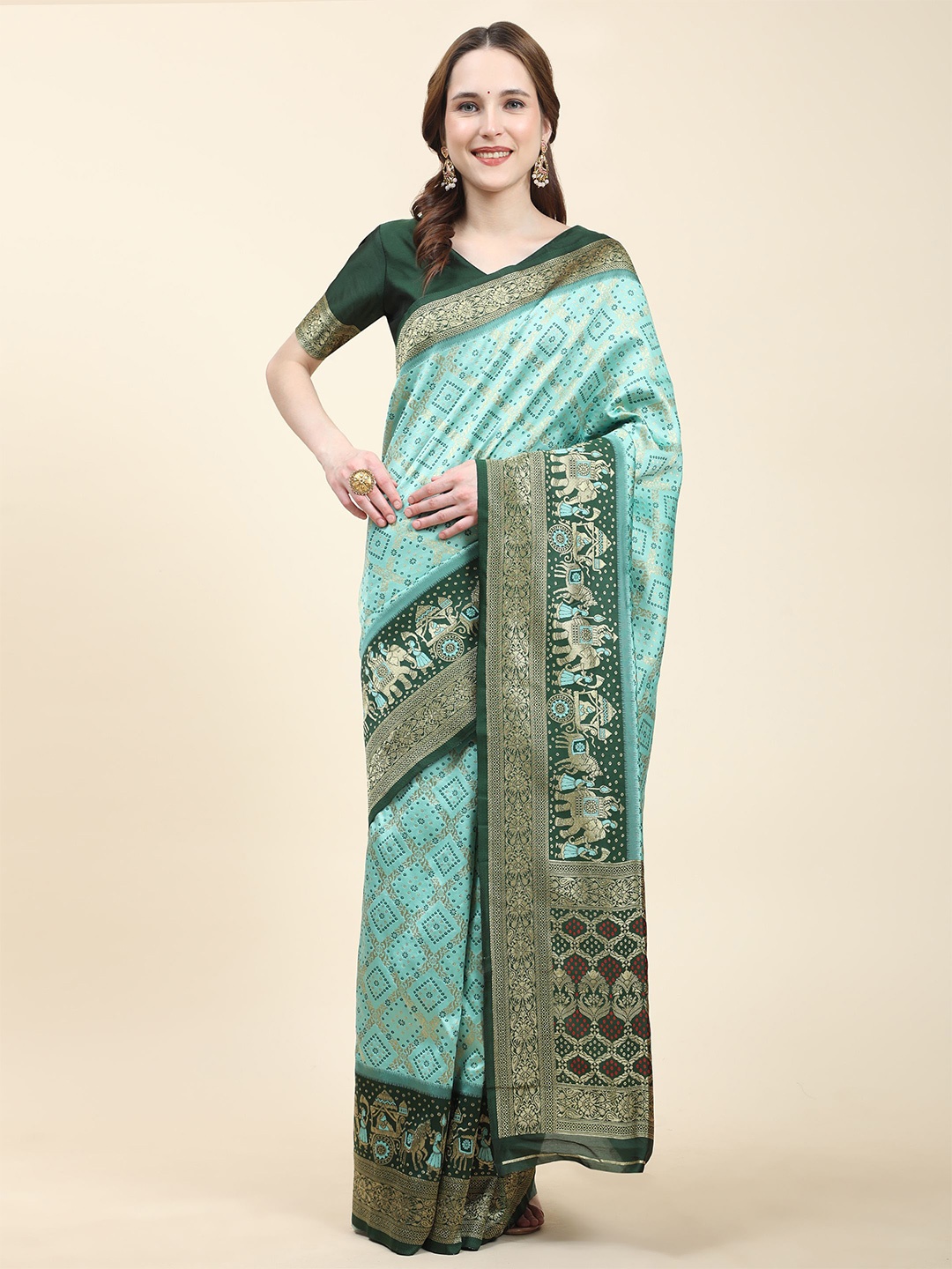 

NIWAA Woven Design Zari Silk Cotton Patola Saree, Green