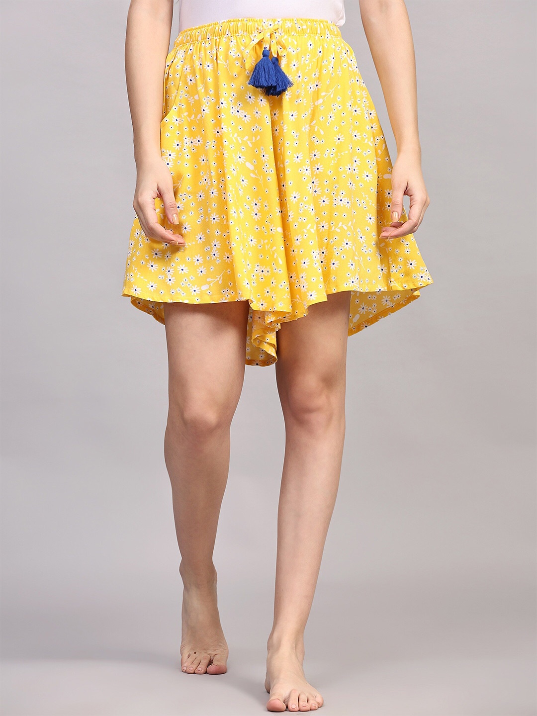 

BStories Women Printed Lounge Shorts, Yellow