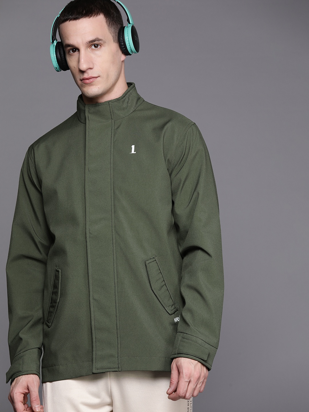 

HRX by Hrithik Roshan Men Lightweight Sporty Jacket, Olive