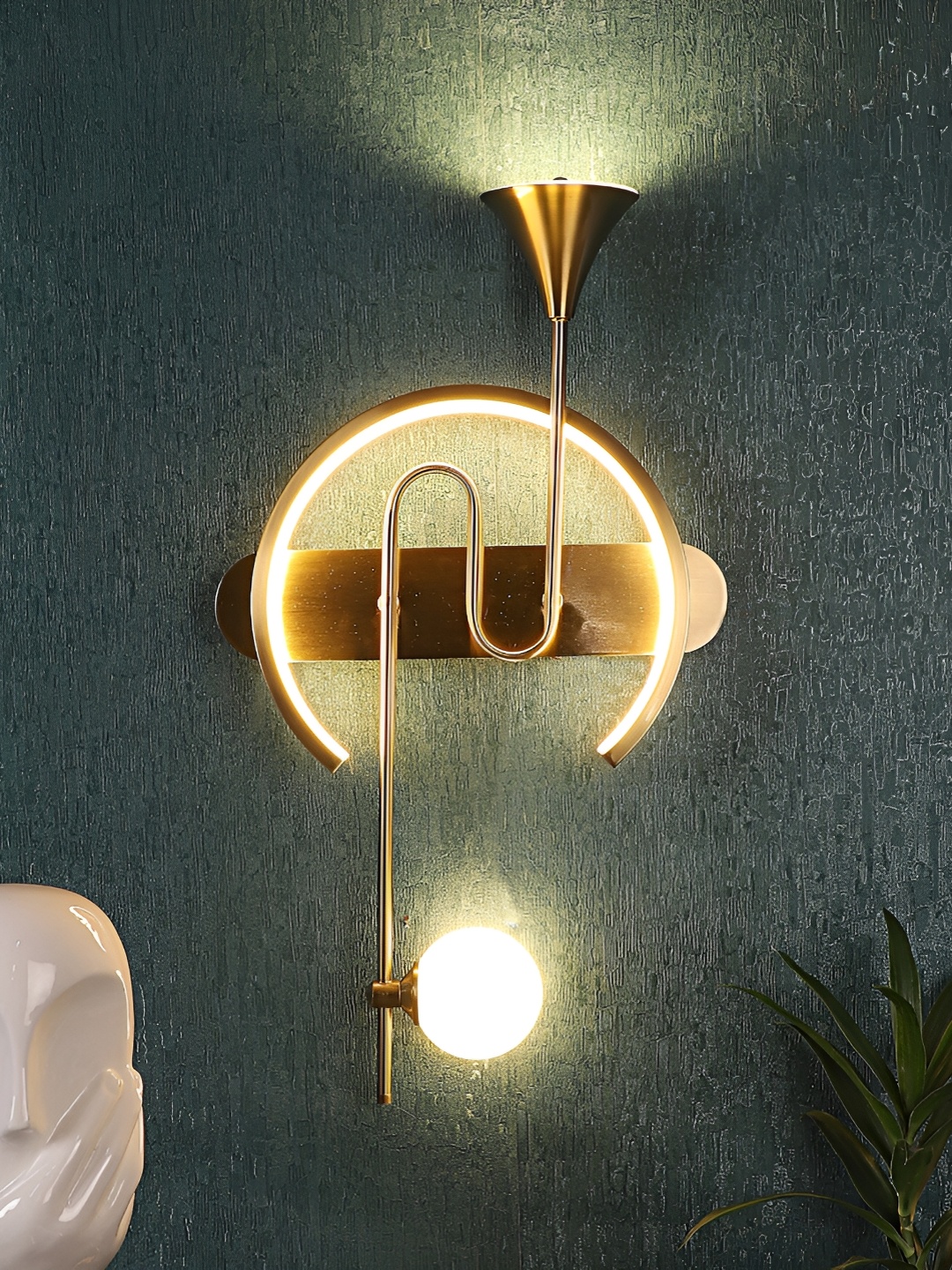

ELIANTE Gold-Toned Iron Contemporary Abstract Shaped Wall Lamp