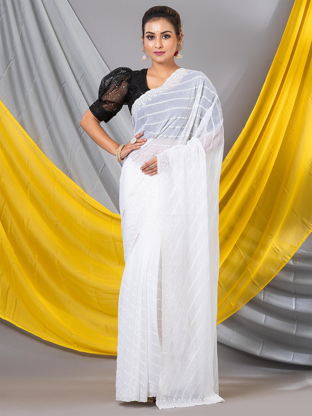 

MAHALASA Embroidered Striped Saree, White