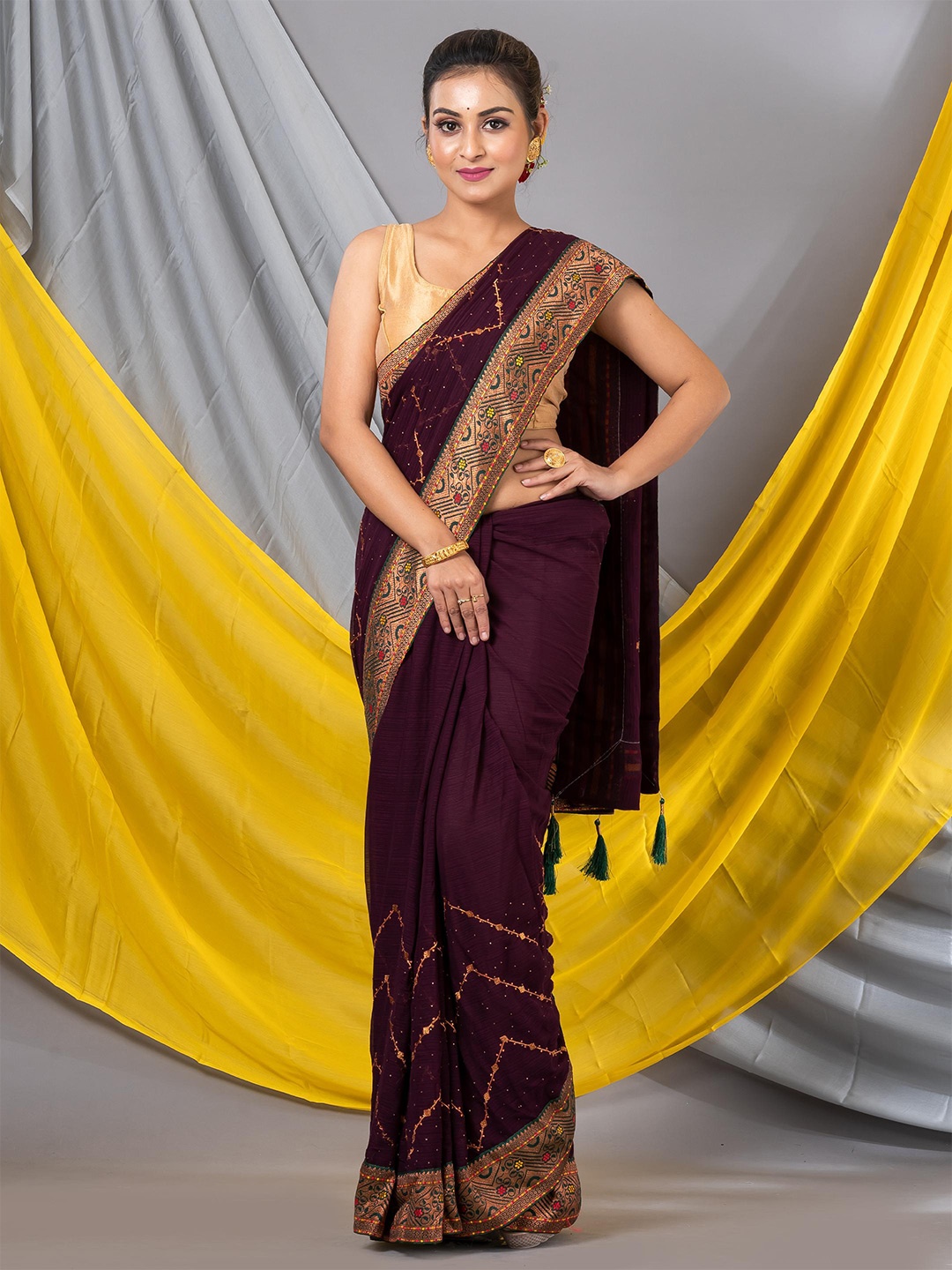 

MAHALASA Woven Design Geometric Pure Georgette Zari Saree, Magenta