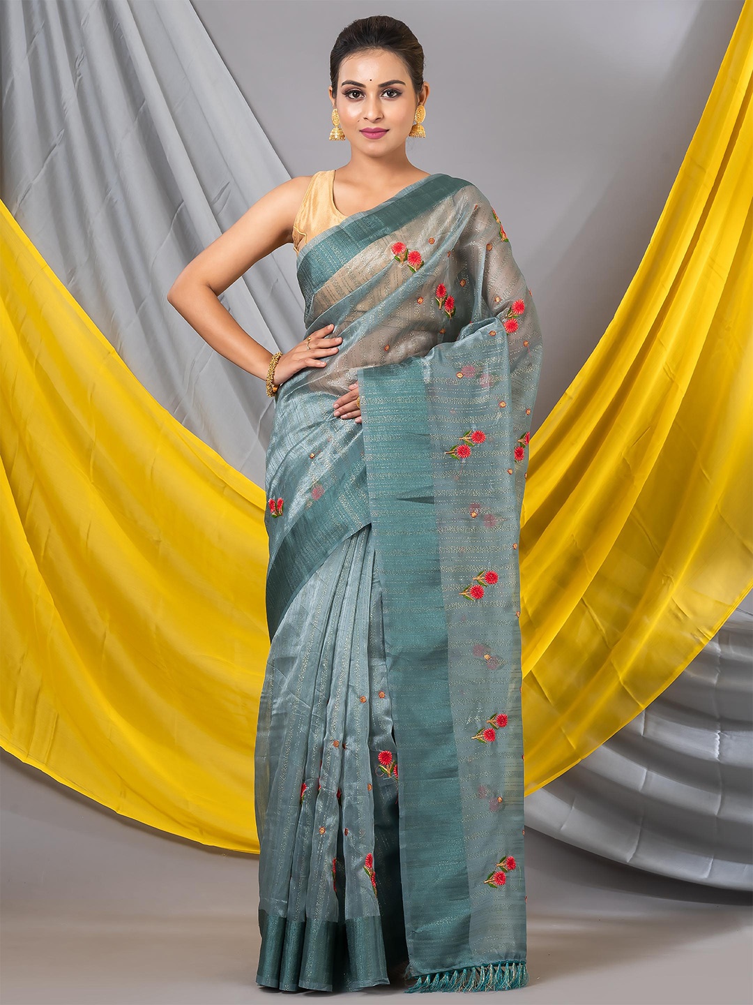 

MAHALASA Floral Embroidered Zari Saree, Teal