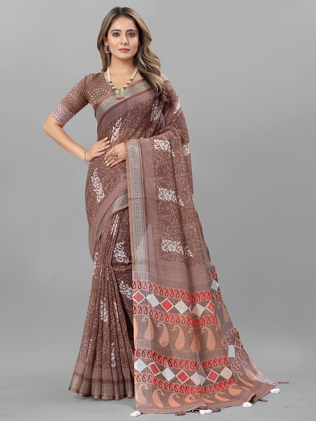 

Inithi Floral Printed Pure LinenZari Saree, Brown