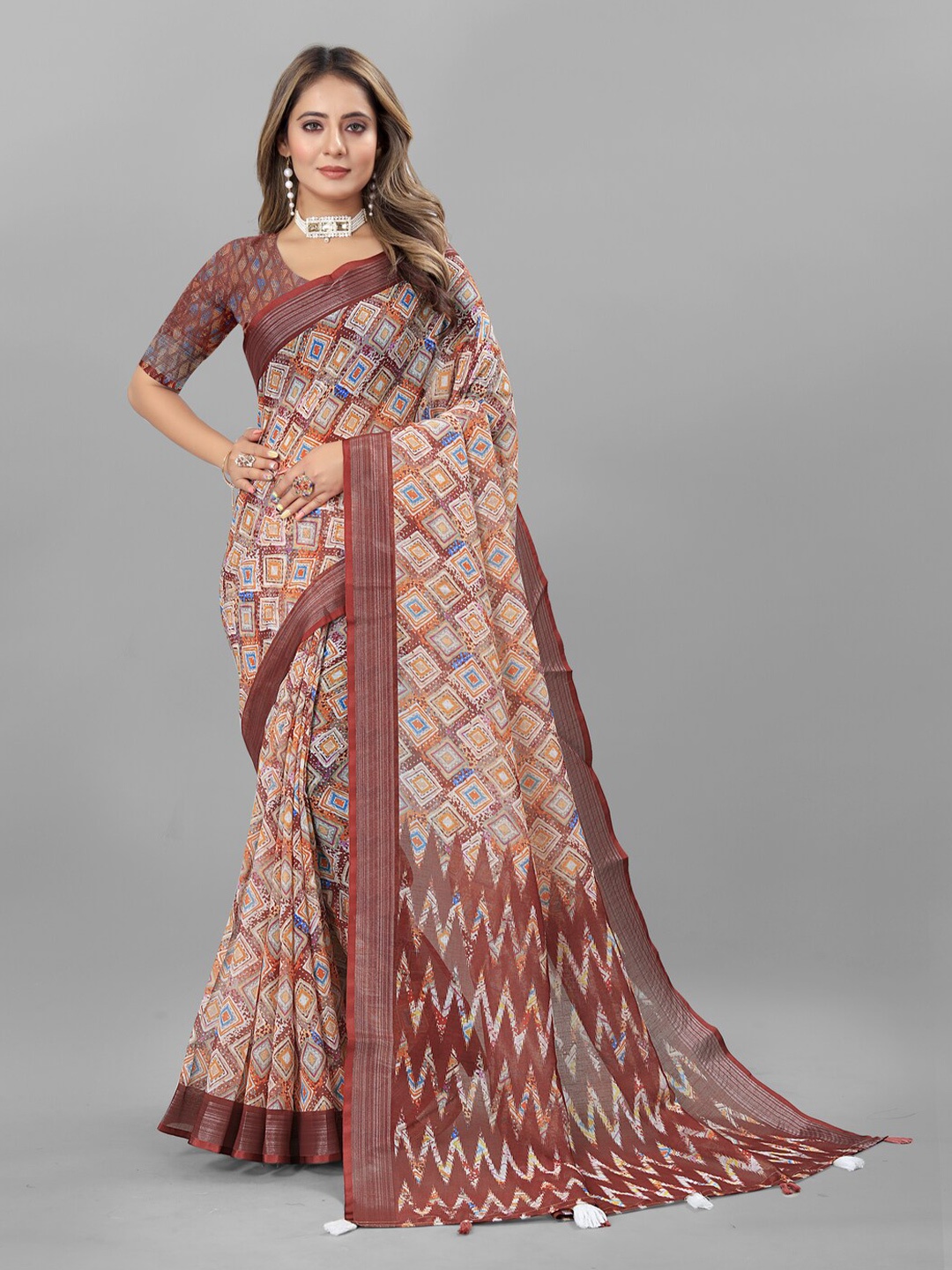 

Inithi Geometric Printed Pure Linen Zari Saree, Brown