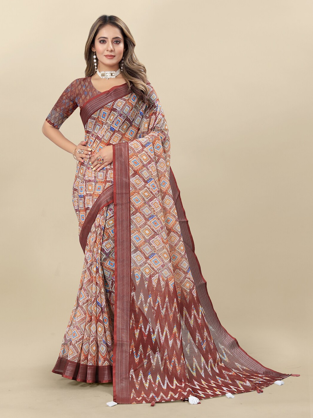 

Inithi Geometric Printed Pure Linen Zari Saree, Brown