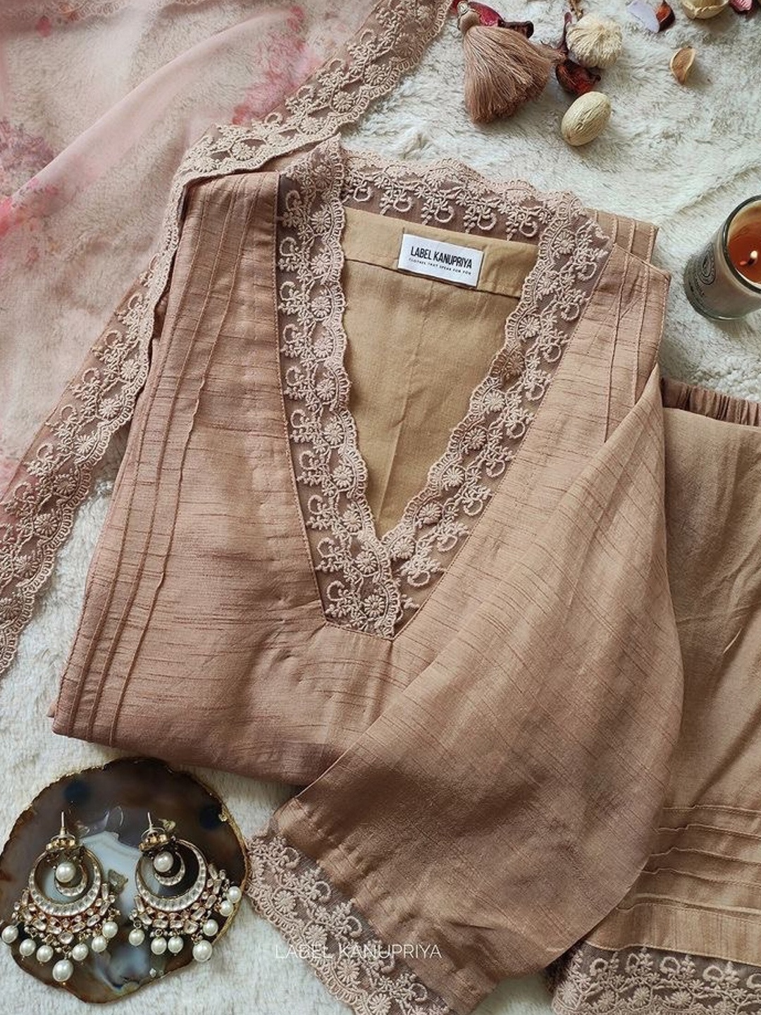 

ZEEPKART V Neck Kurta with Salwar & Dupatta, Brown